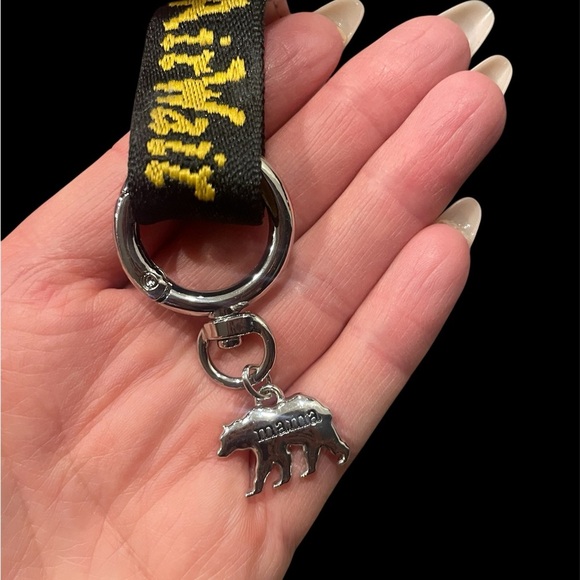 Custom Dr. Marten’s tag charms - Picture 8 of 10